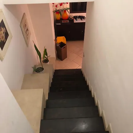 Tarasia Bed and Breakfast 3*